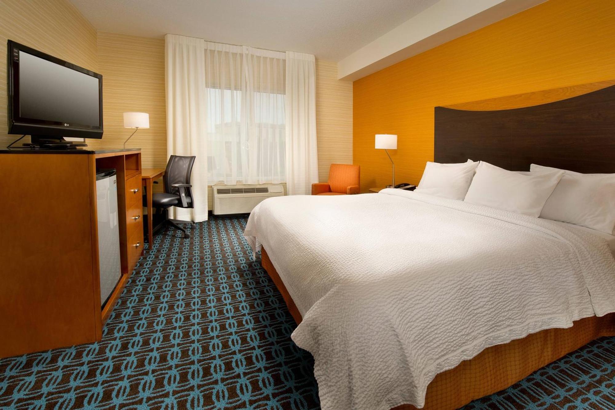 Fairfield Inn & Suites Germantown Gaithersburg Exterior photo